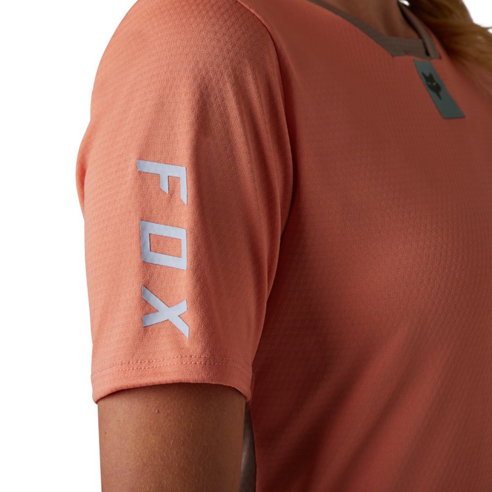 FOX W DEFEND SS JERSEY kurzärmlig für Frauen Salmon