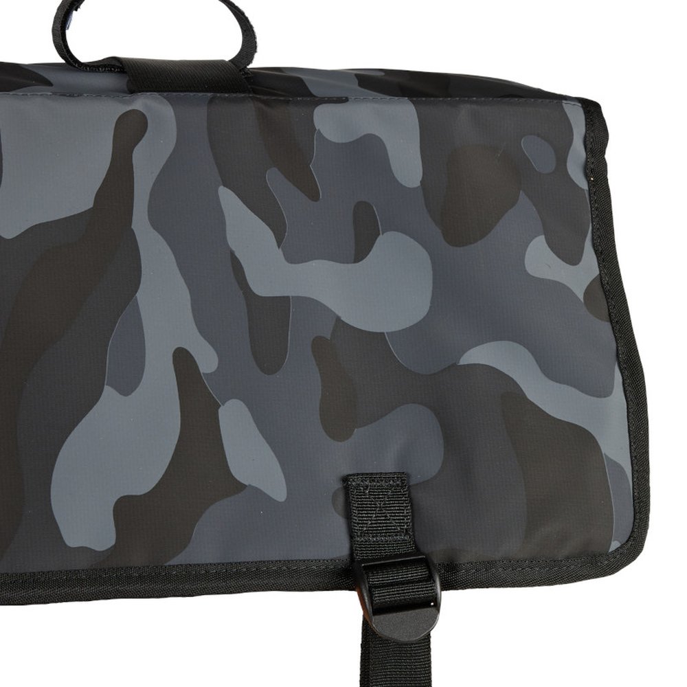 FOX TAILGATE COVER SMALL Heckklappenschutz Schwarz Camo