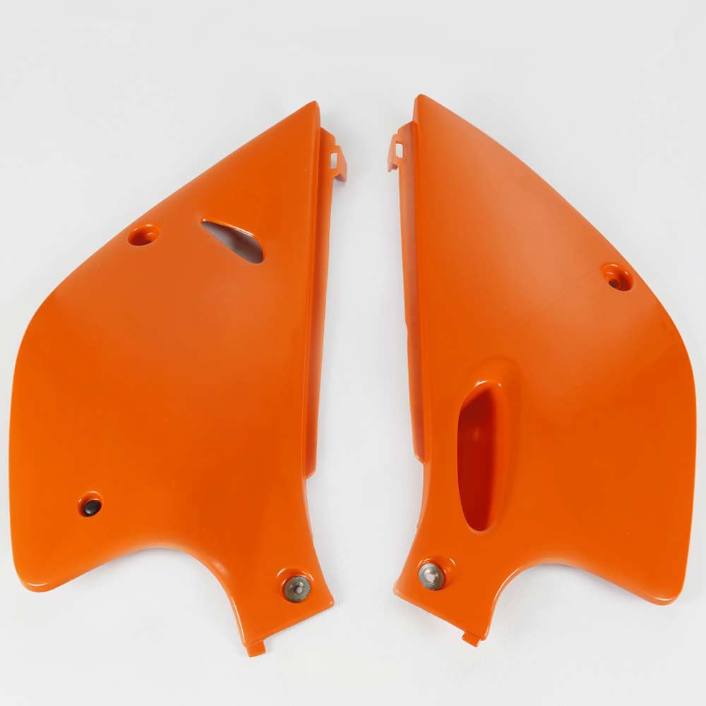 UFO KT03037-127 Seitenteile für KTM 380 400 620 EXC-SX 1993-1999 orange