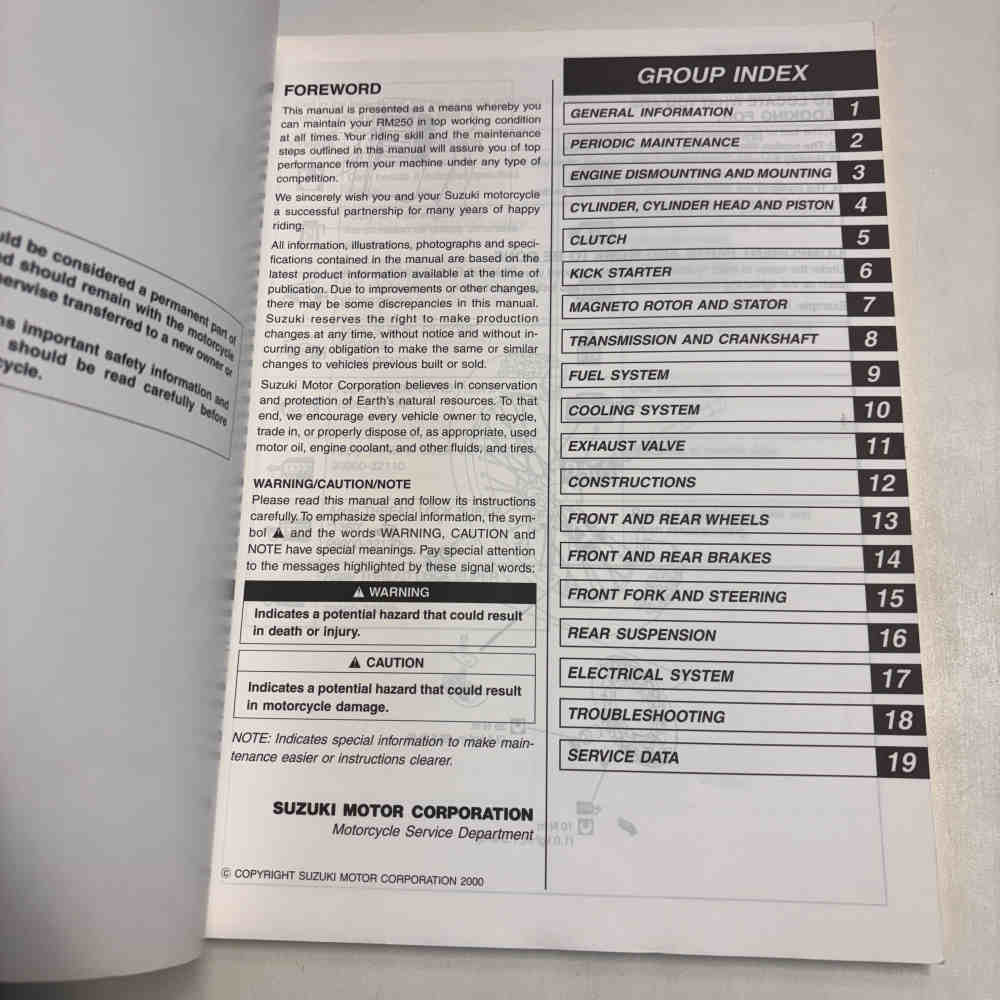 SUZUKI RM 250 2001 99011-37F50-01A Motorrad-Handbuch gebraucht