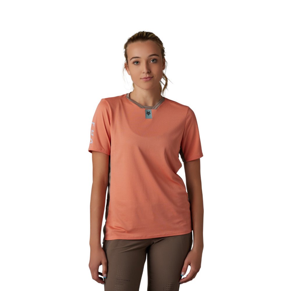 FOX W DEFEND SS JERSEY kurzärmlig für Frauen Salmon